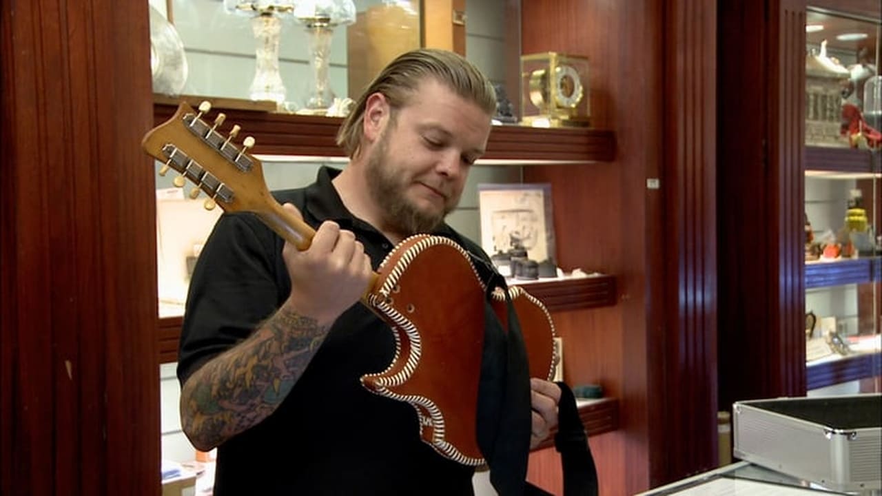 Pawn Stars - Season 10 Episode 4 : Put Up Your Nukes