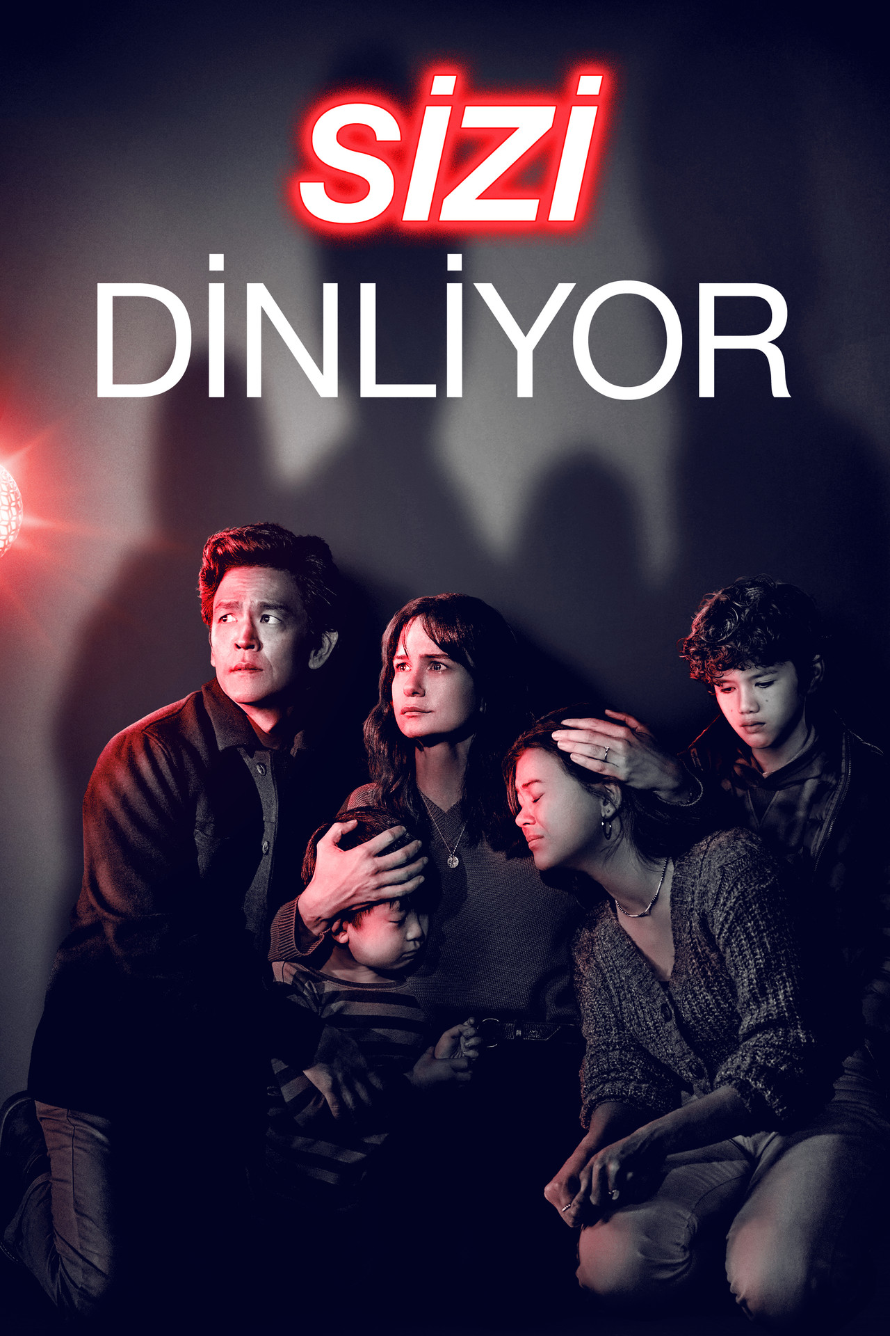 Sizi Dinliyor Poster