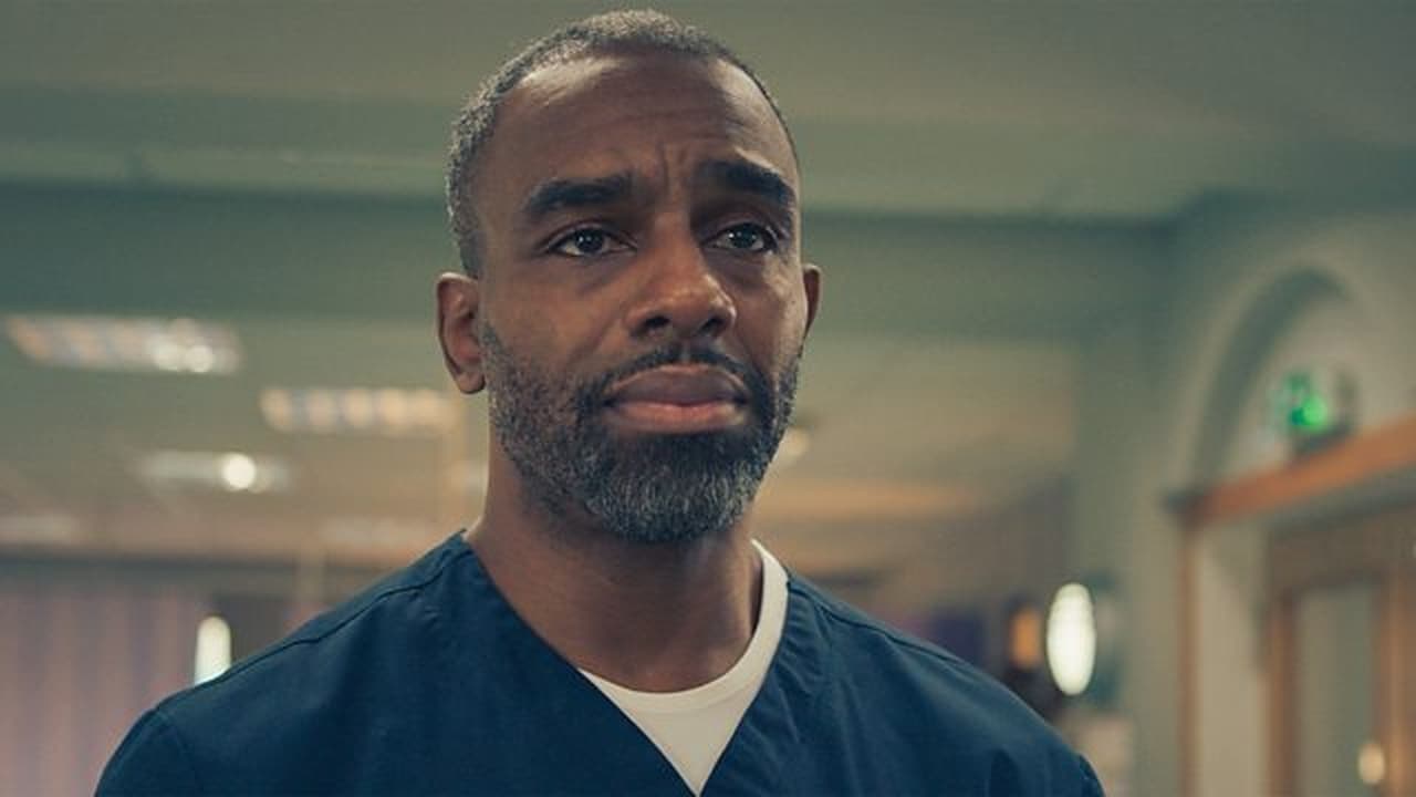 Casualty - Season 37 Episode 23 : The Straw