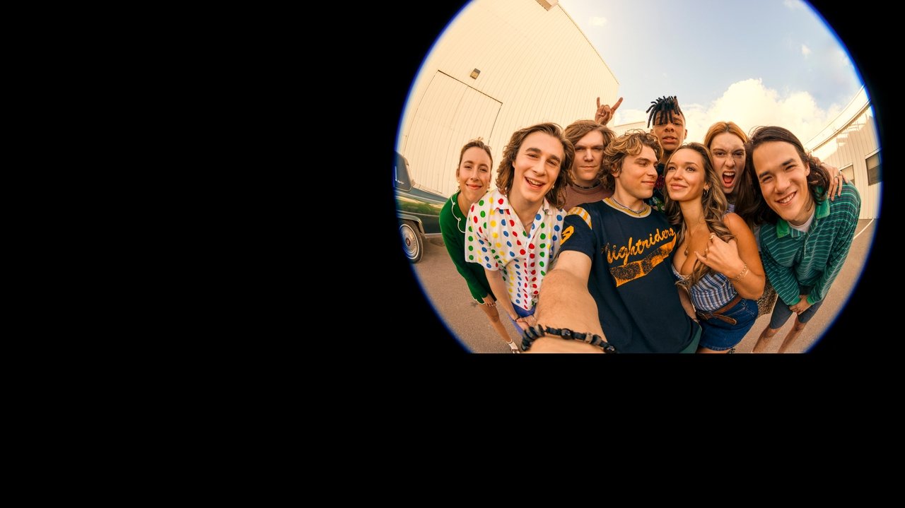 AR - The Runarounds (2025) 4