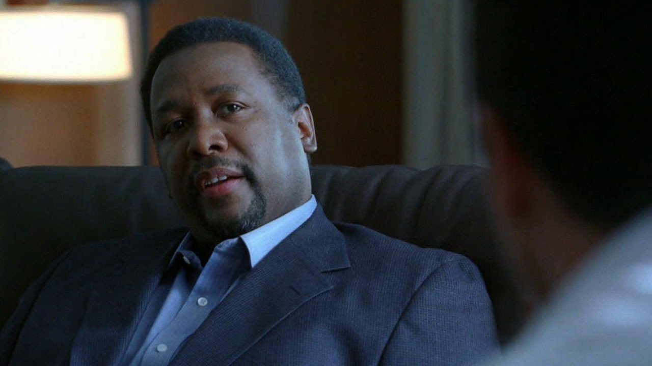 Numb3rs - Season 3 Episode 14 : Take Out