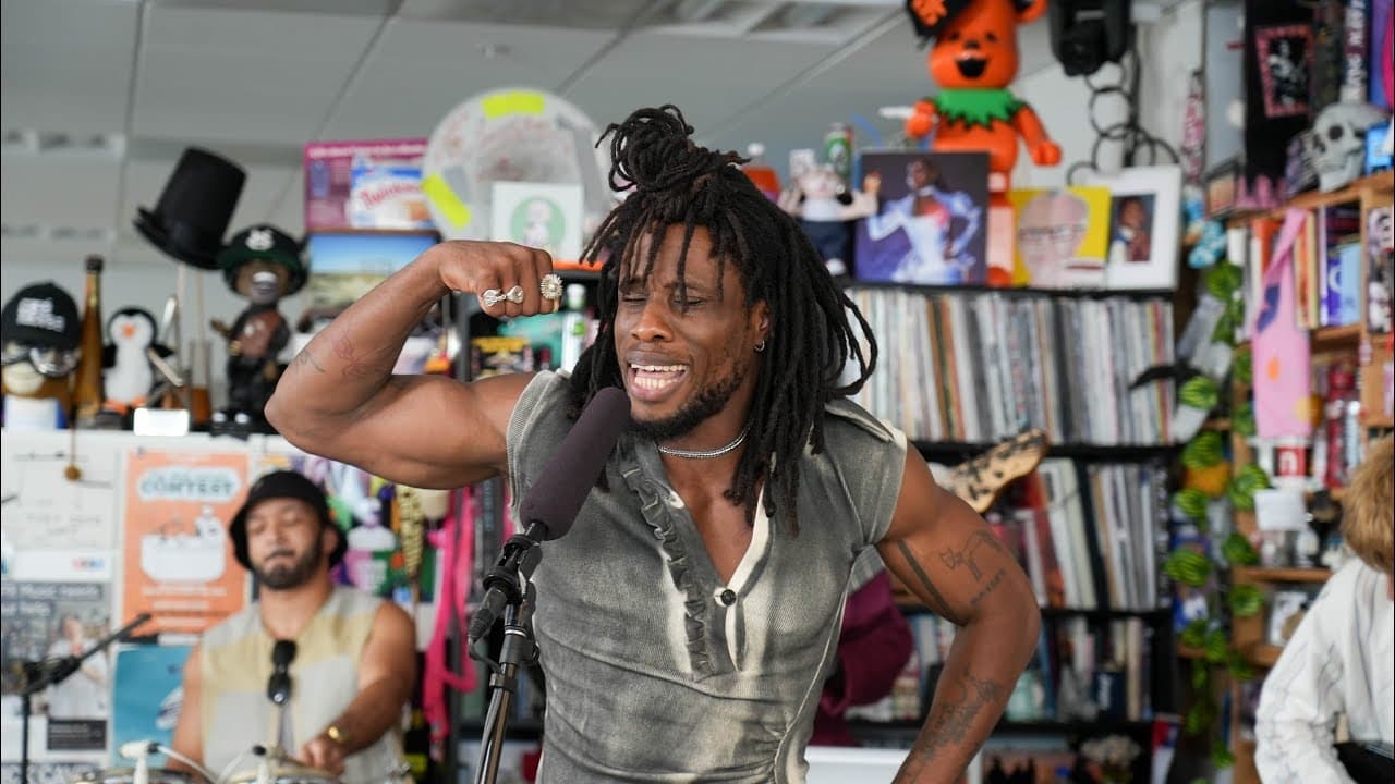 NPR Tiny Desk Concerts - Season 16 Episode 77 : Obongjayar