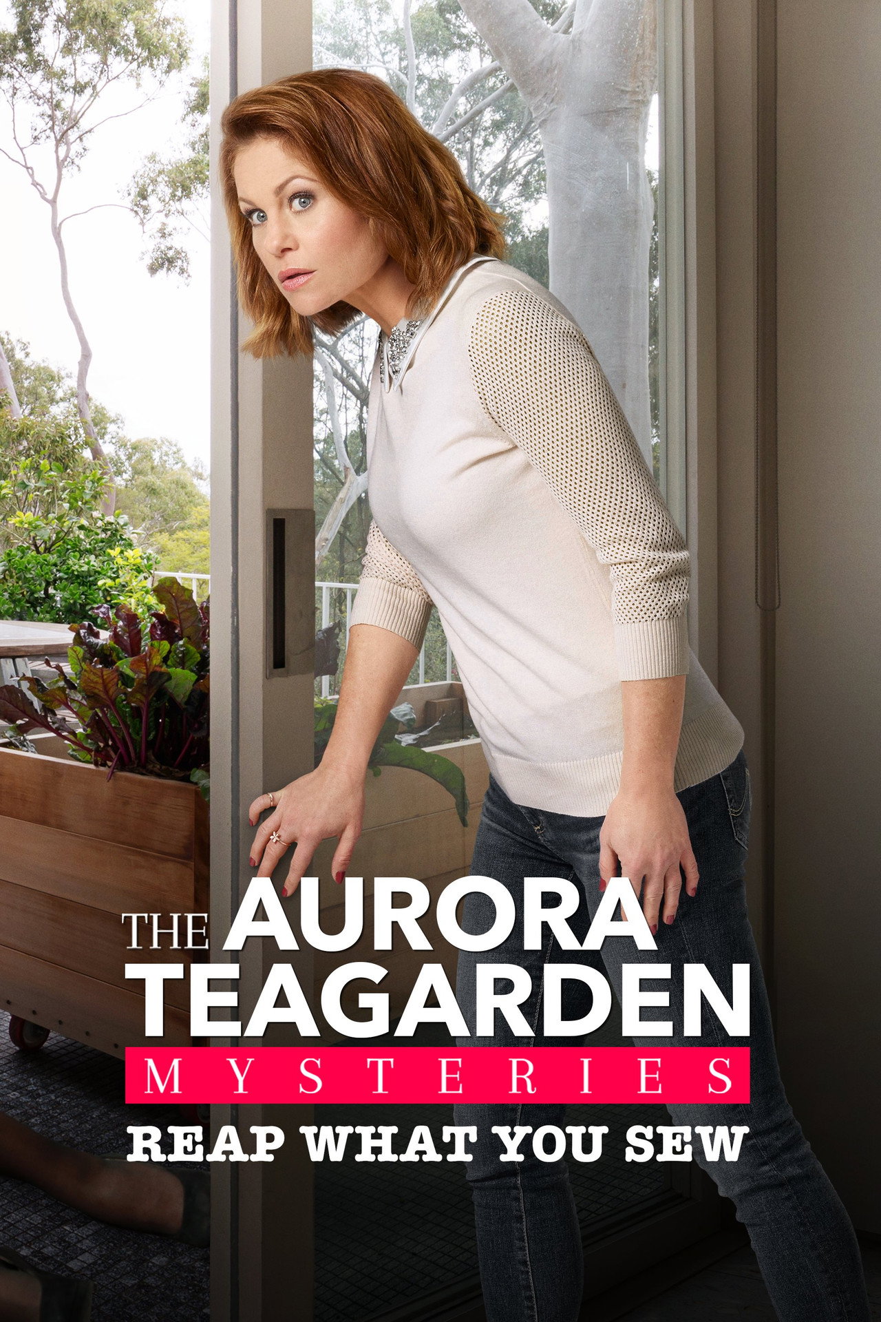 Valódi Gyilkosok Klubja: Aurora Teagarden / Ki mit varr, azt arat – plakát 5