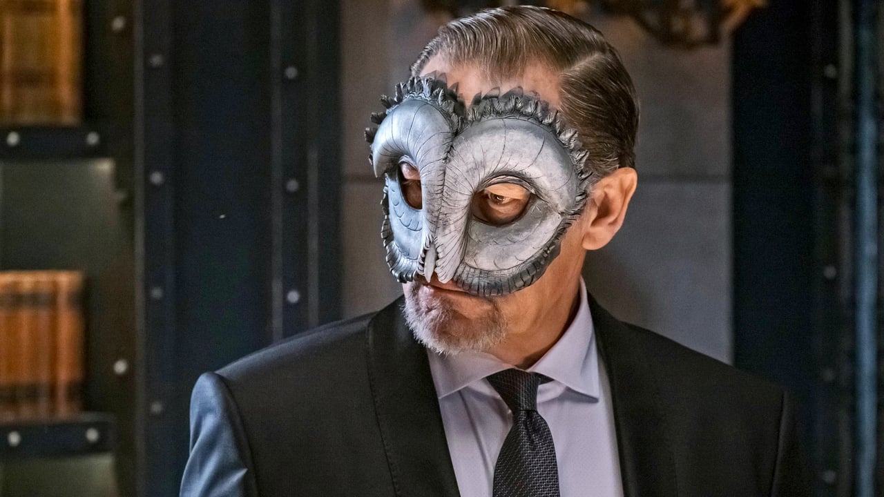 Gotham - Season 3 Episode 16 : Heroes Rise: These Delicate and Dark Obsessions