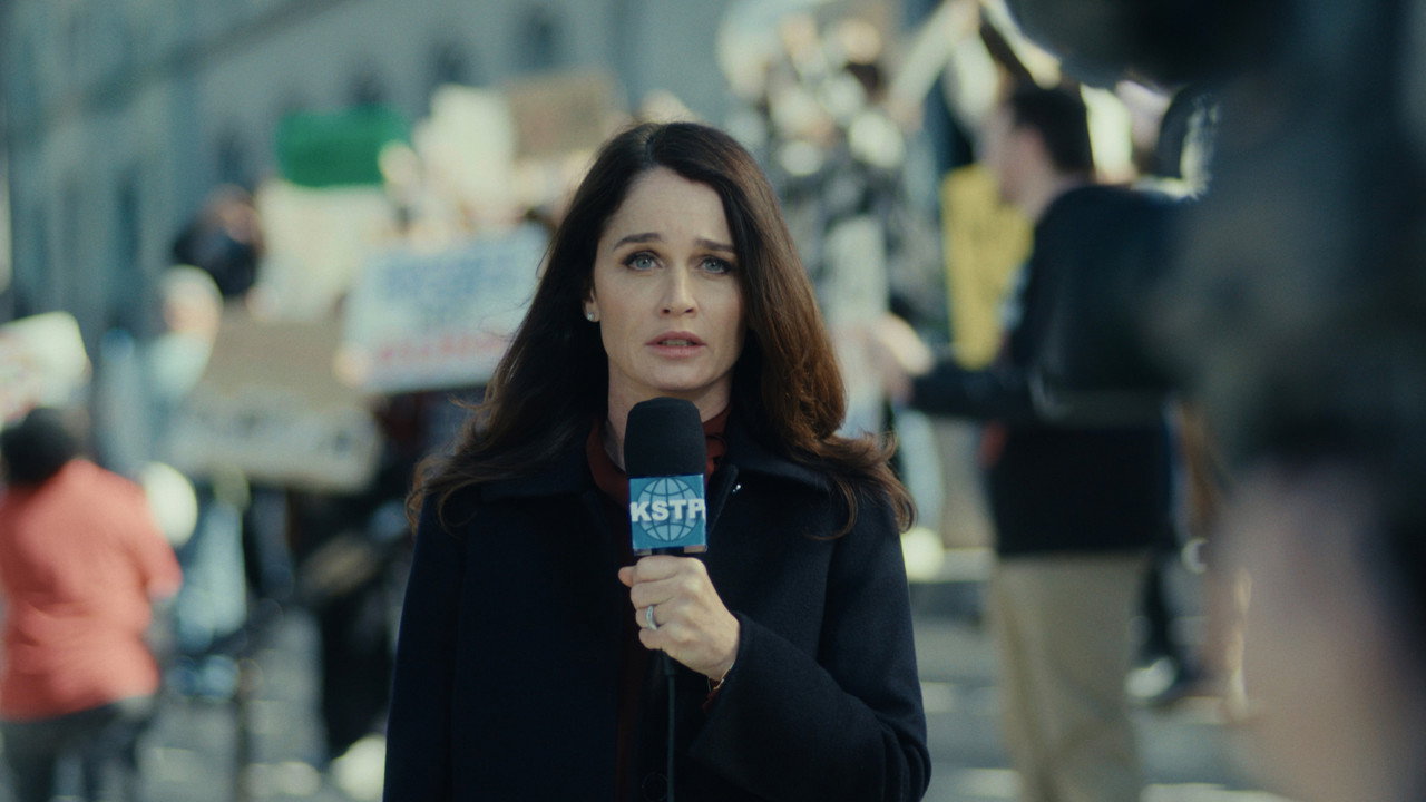 Land of the Free still 4