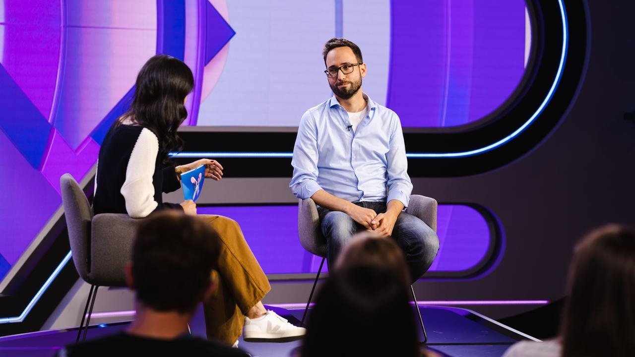MaiThink X – Die Show - Season 0 Episode 9 : Ask Mai Anything - Animal testing