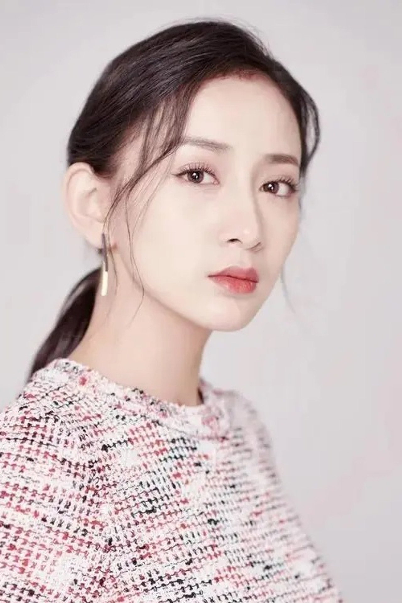 艾菱措