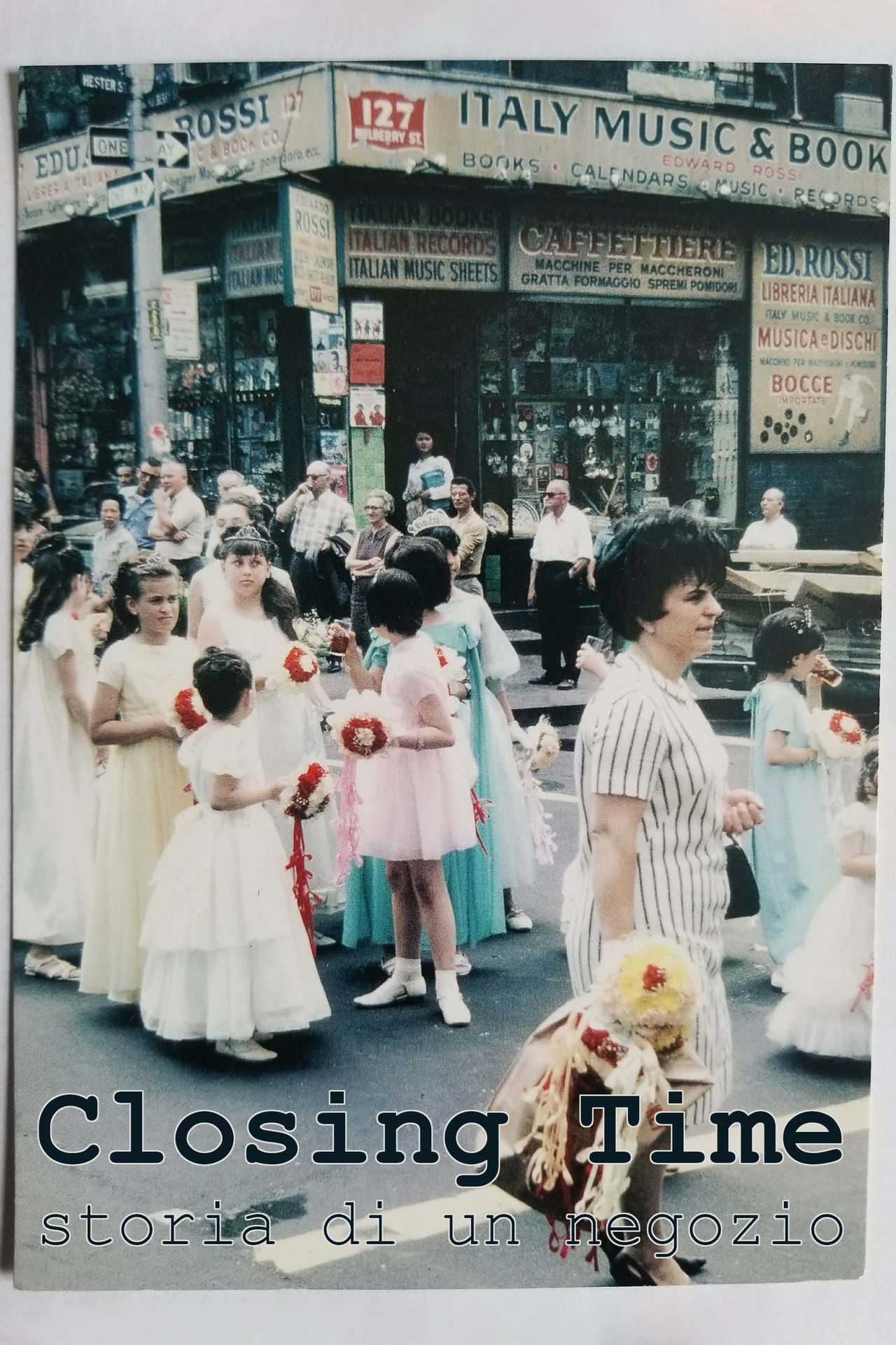 Closing Time: Storia di un negozio Backdrop