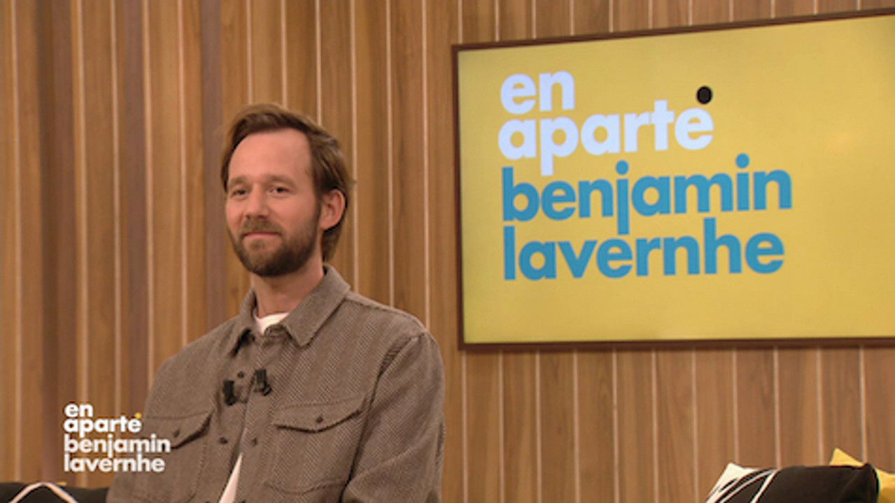 En aparté — Benjamin Lavernhe