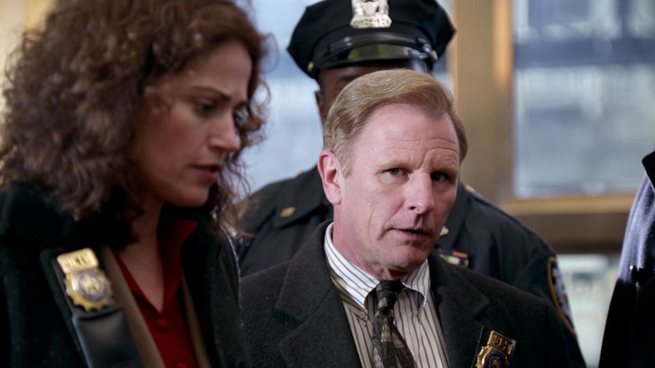 NYPD Blue - Season 8 Episode 12 : Thumb Enchanted Evening