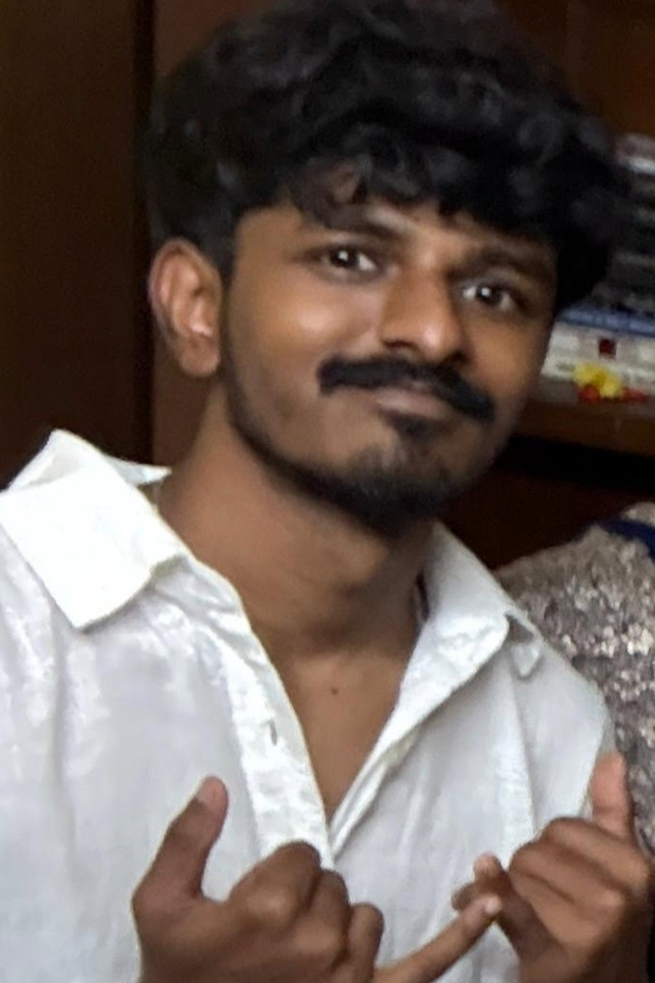Gnanesh K