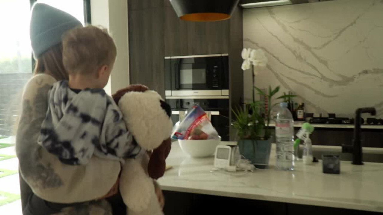 66 minutes — Le mystère Delphine Jubillar - Le Tribunal des petits patrons - Du sucre, du beurre et un gâteau mythique