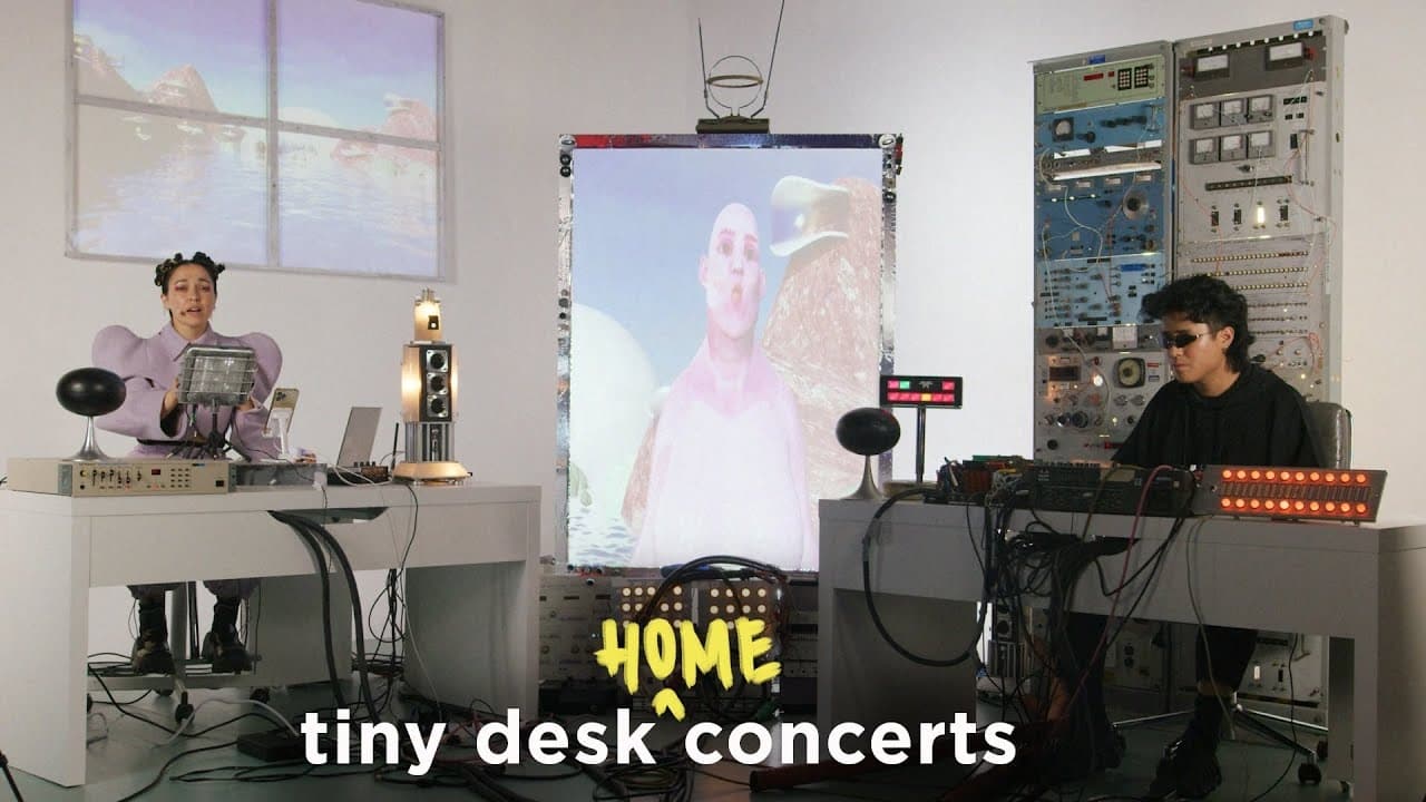 NPR Tiny Desk Concerts - Season 15 Episode 72 : Maylee Todd (Home) Concert