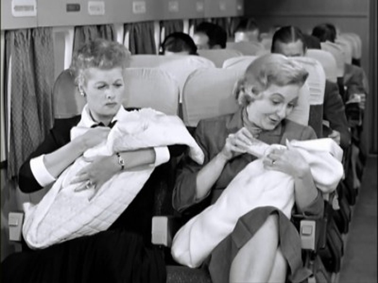 I Love Lucy - Season 5 Episode 26 : Return Home from Europe