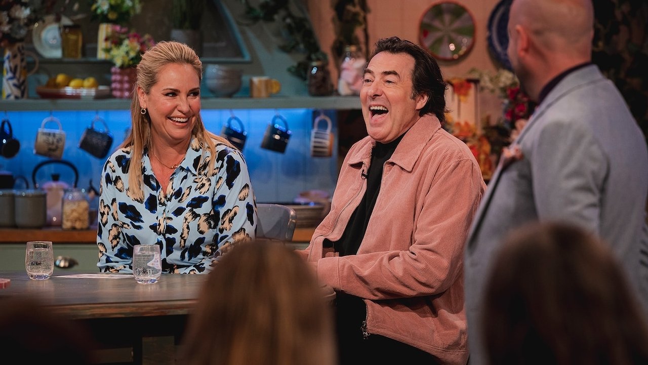 The Great British Bake Off: An Extra Slice - Season 9 Episode 1 : Episode 1