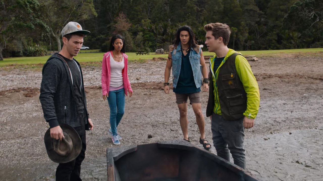 Power Rangers - Season 23 Episode 10 : Gone Fishin