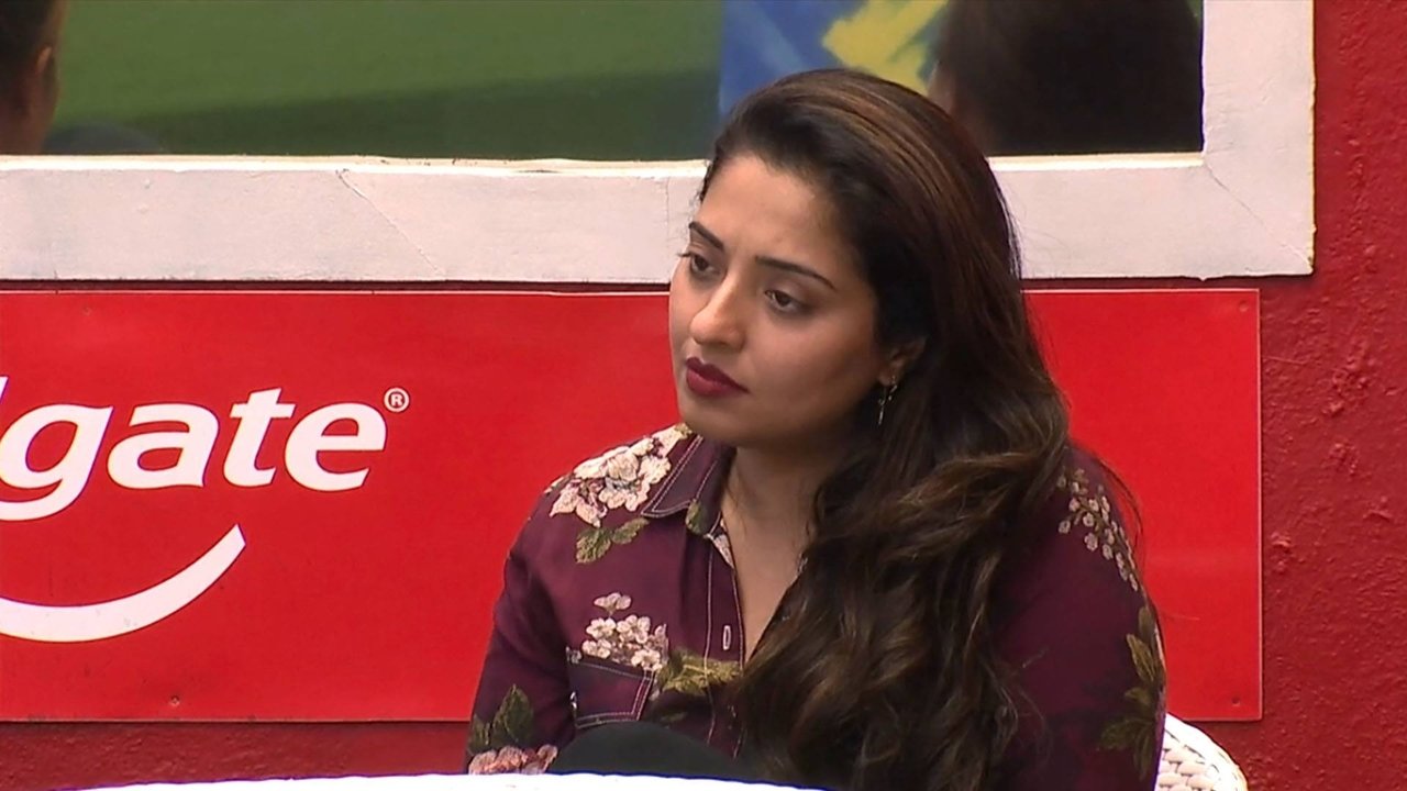 Bigg Boss - Season 2 Episode 45 : Day 44: All Hail the Queen