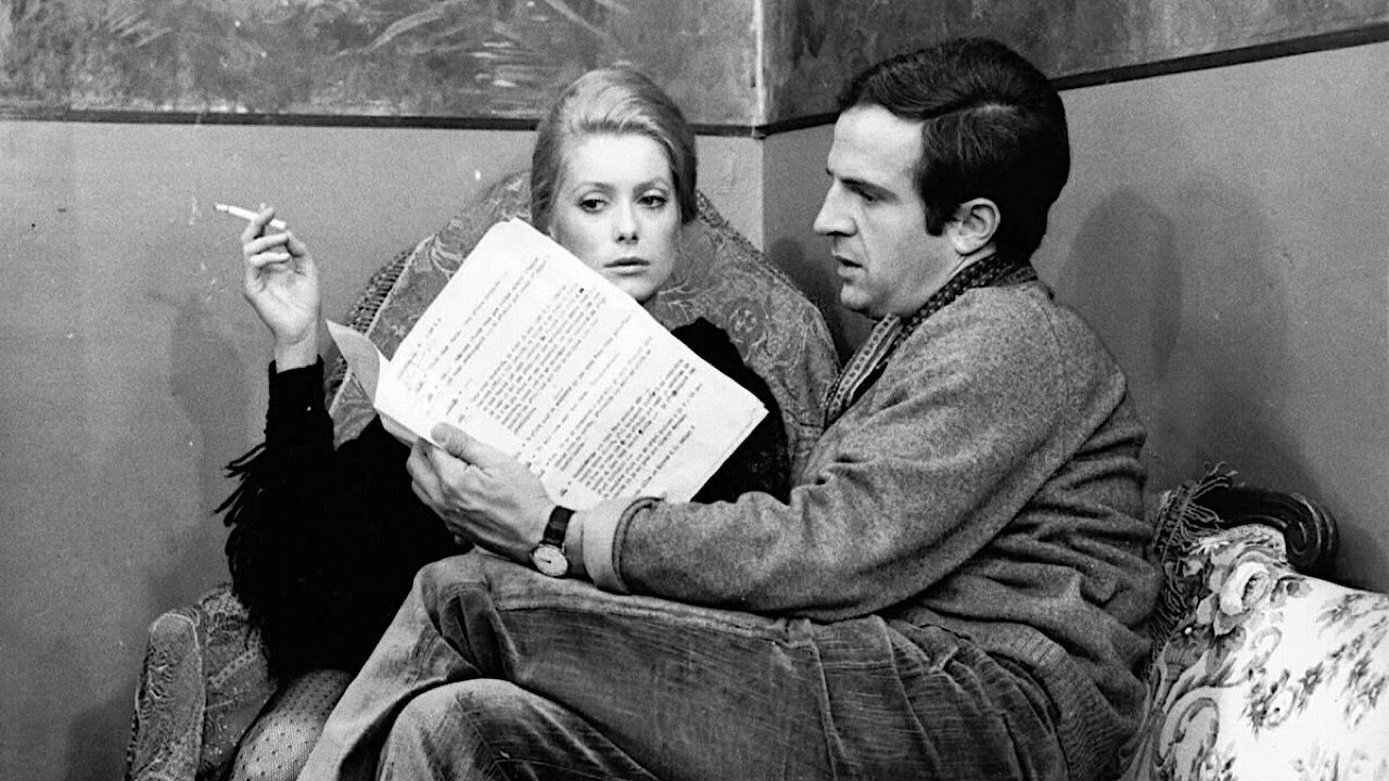 Scen från Catherine Deneuve, belle et bien là