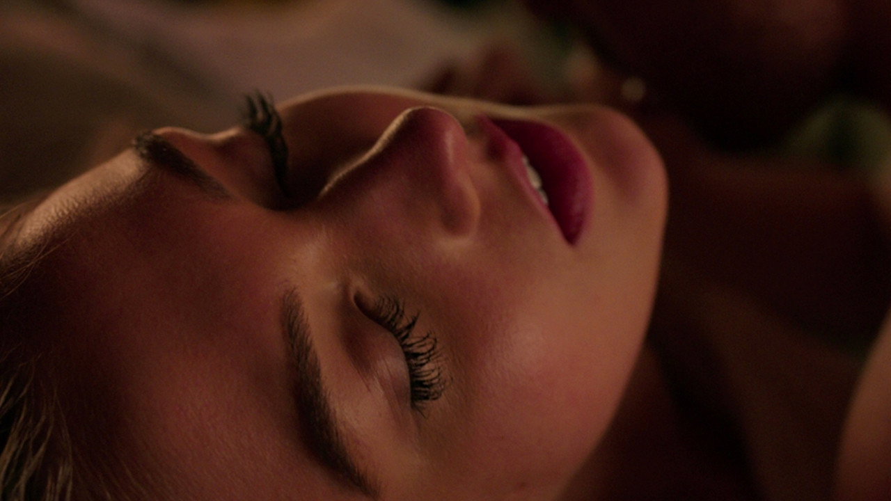 Shattered (2022) English Erotic Movie Watch Online Download HD backdrop