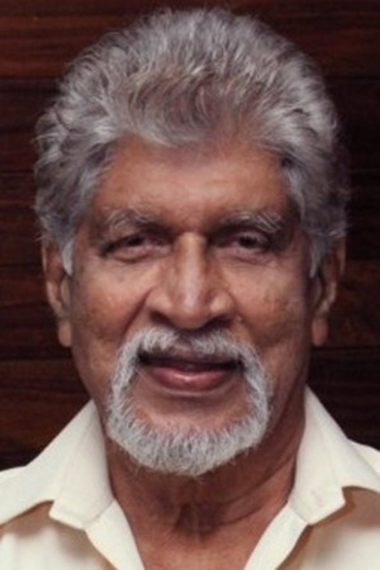 Robin Fernando