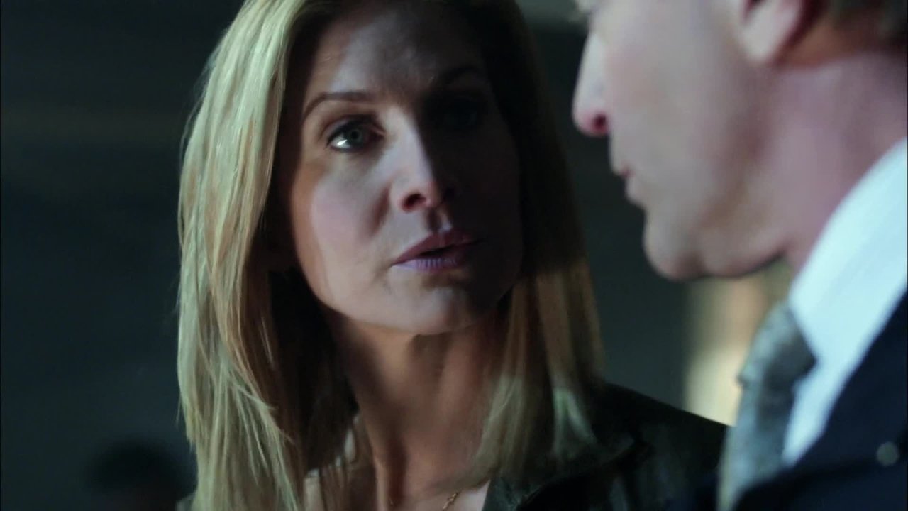 V - Season 1 Episode 8 : We Can't Win