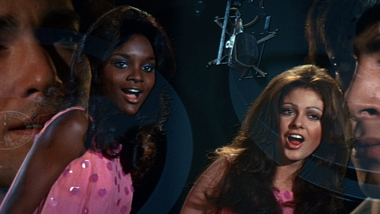 Beyond the Valley of the Dolls background 28