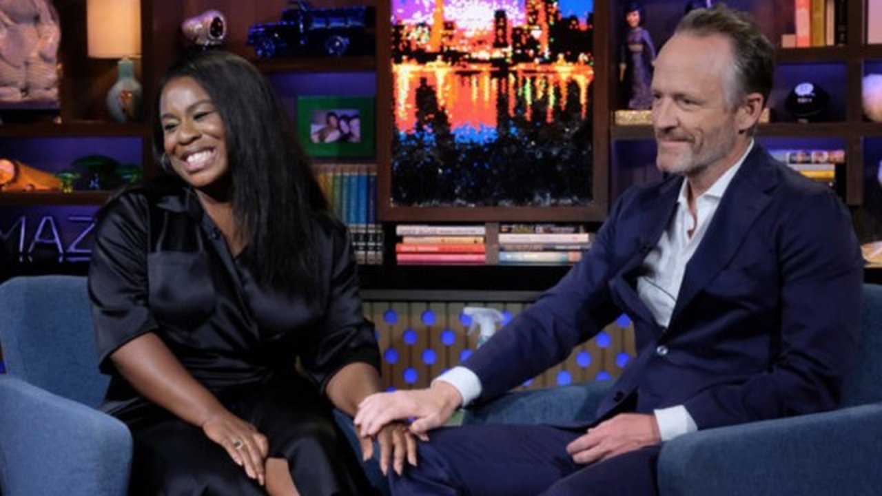 Watch What Happens Live with Andy Cohen - Season 18 Episode 100 : Uzo Aduba & John Benjamin Hickey