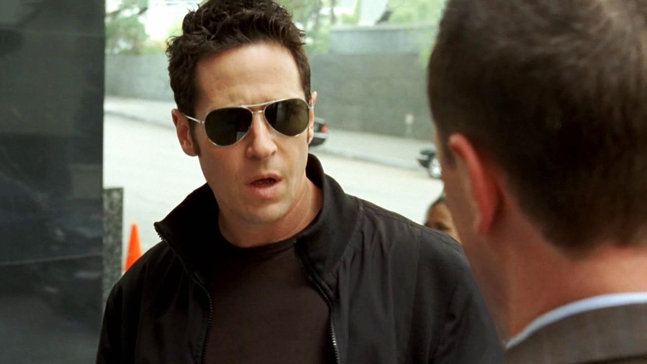 Numb3rs - Season 3 Episode 18 : Democracy