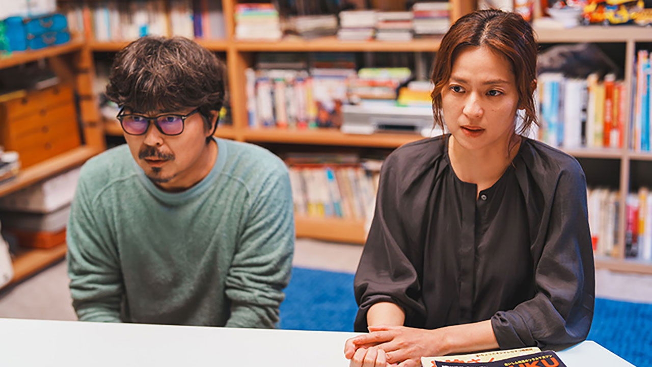 こんばんは、朝山家です。 backdrop