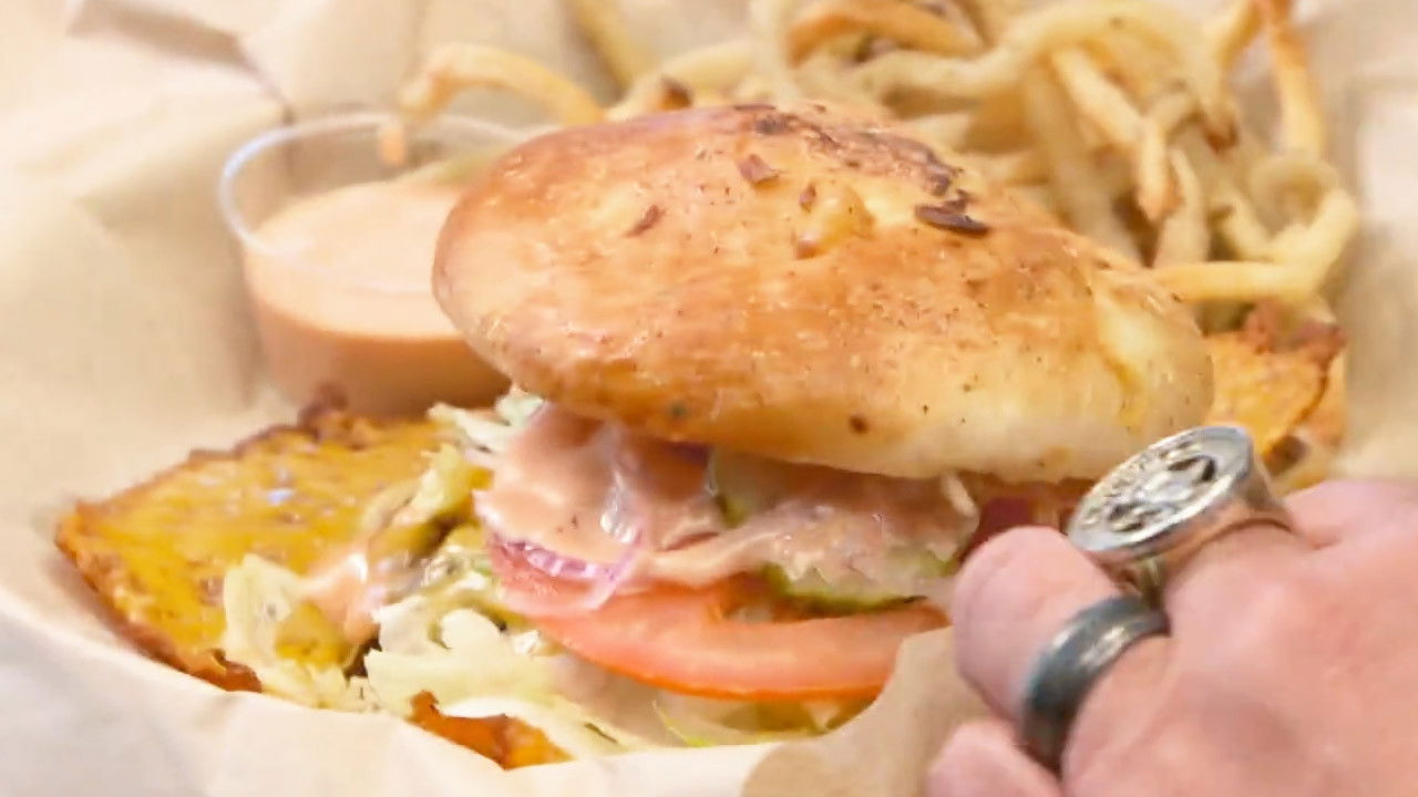 Burgers and Co avec Guy FIERI — Épisode 10