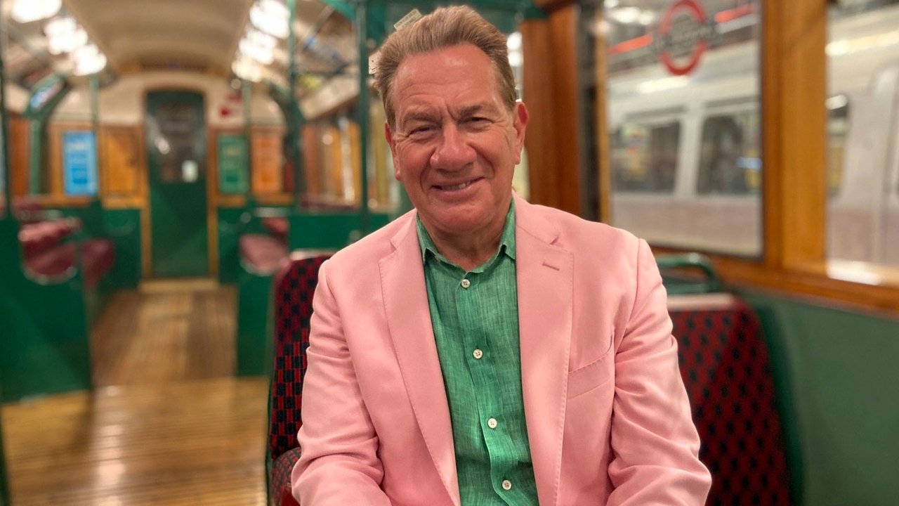 Great British Railway Journeys - Season 13 Episode 10 : Park Royal to Westminster