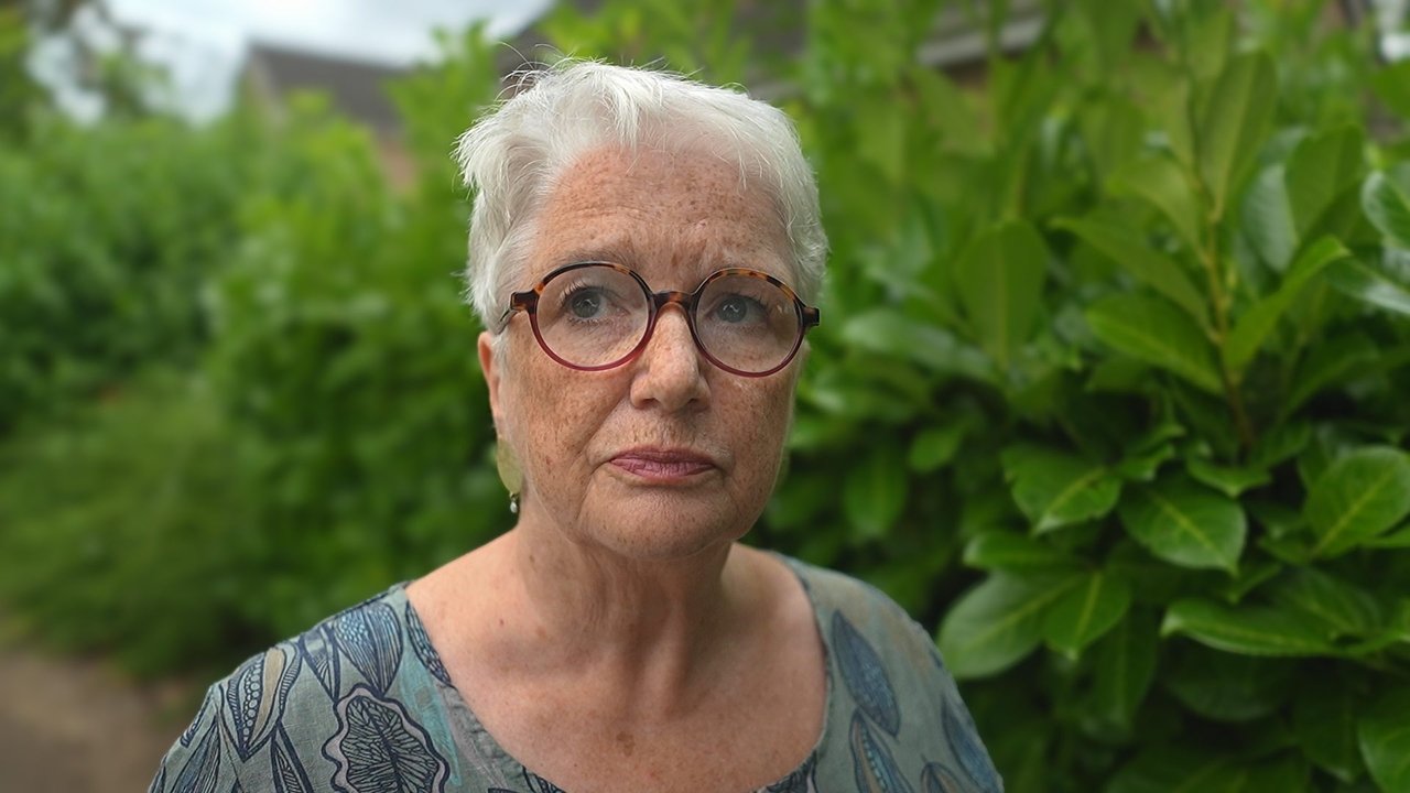 Rip Off Britain - Season 16 Episode 32 : Social media bank staff scam cost me £16,500