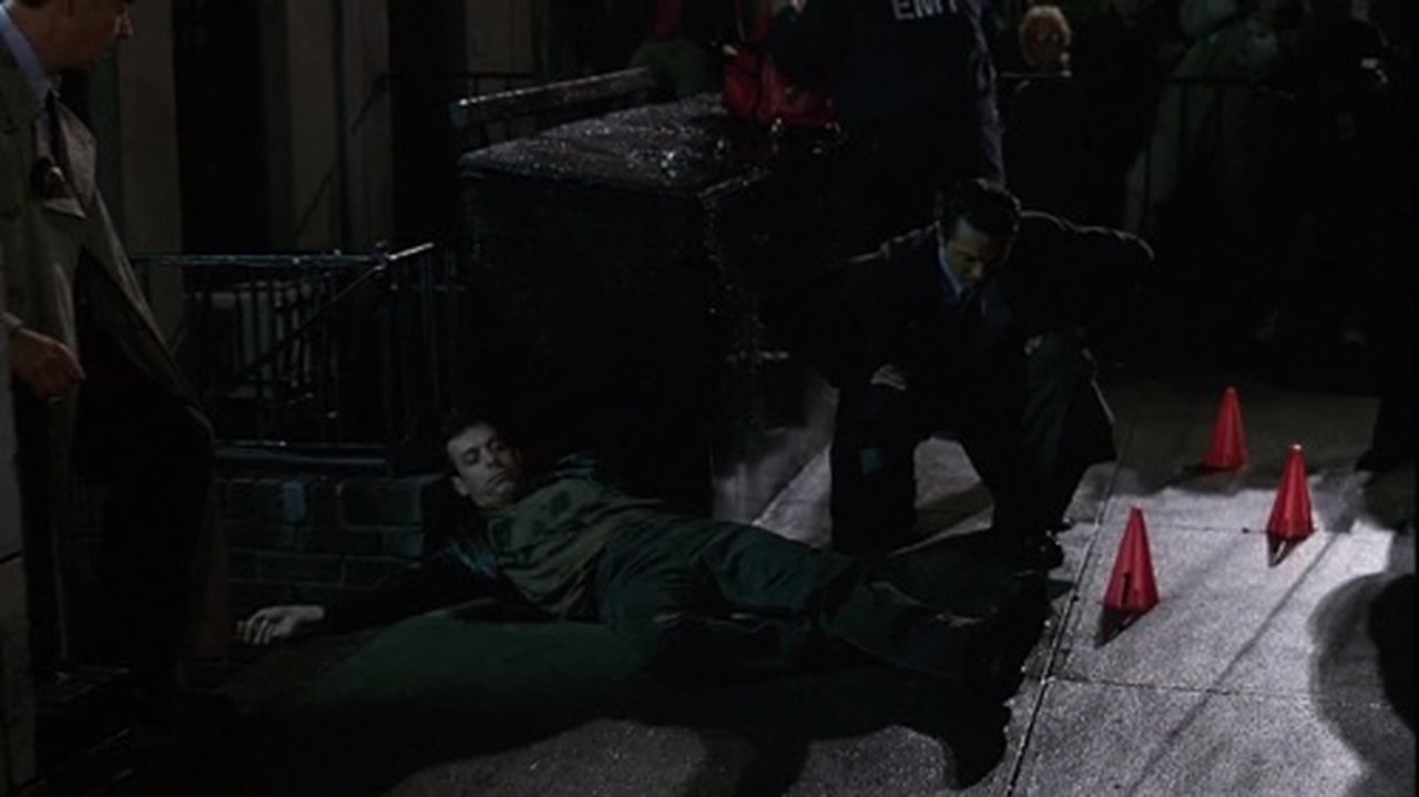 Law & Order - Season 8 Episode 23 : Tabloid