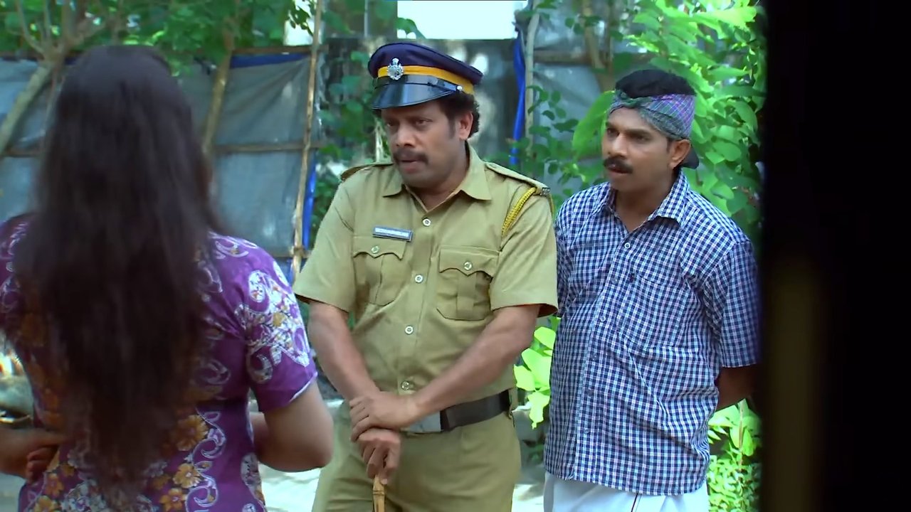 Marimayam - Season 3 Episode 50 : Jailbird in Jail or street!