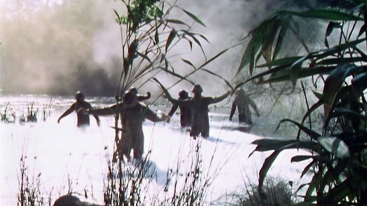 Doctor Who: Full Circle still 9