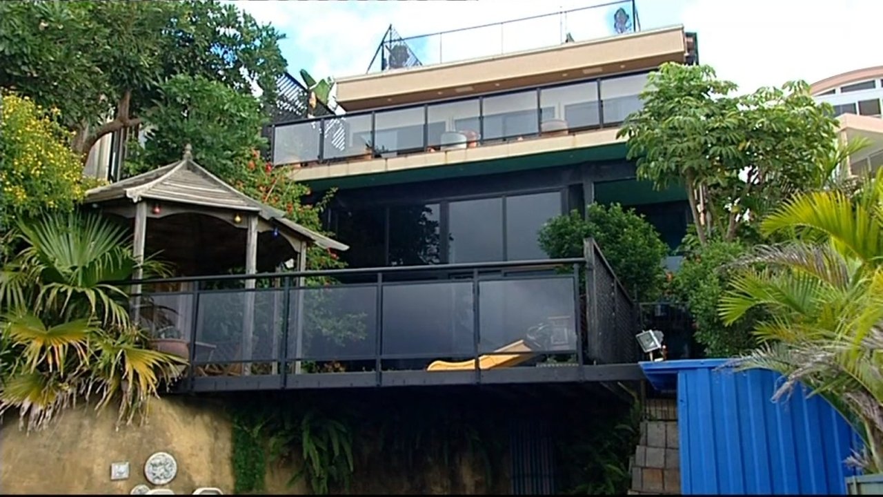 Selling Houses Australia - Season 1 Episode 9 : Coogee
