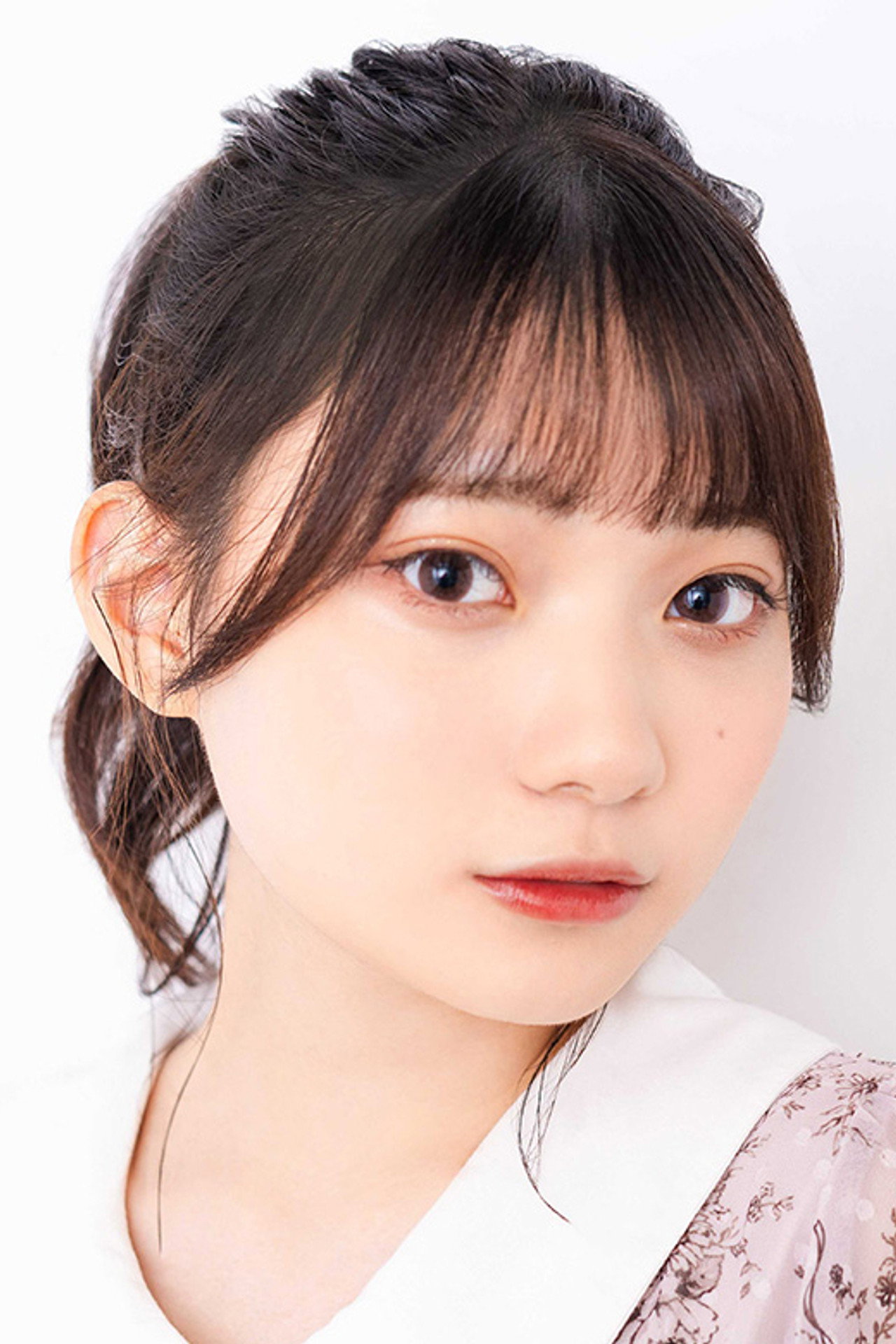 桜川真依