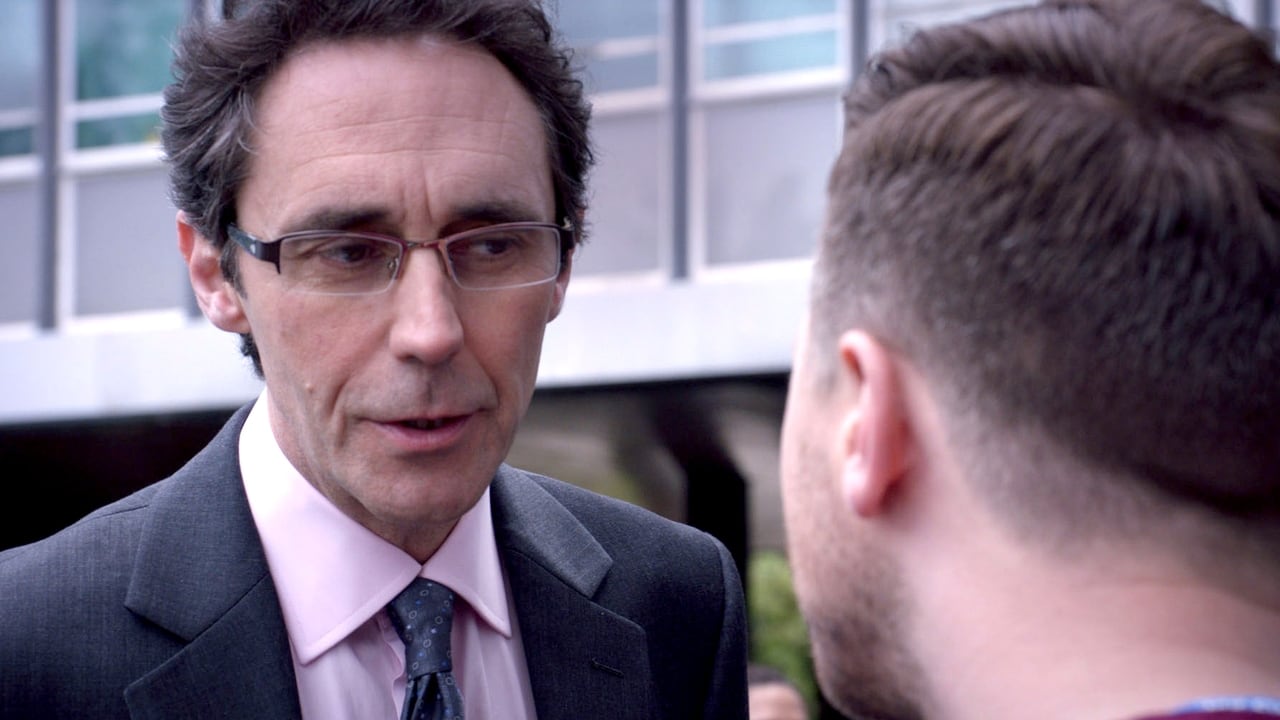 Holby City - Season 17 Episode 48 : An Eye for an Eye