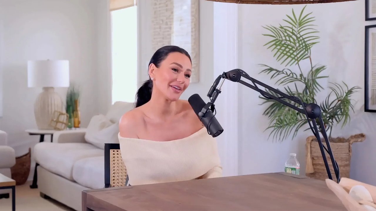 Jersey Shore: Family Vacation - Season 7 Episode 25 : The Feast of Peace