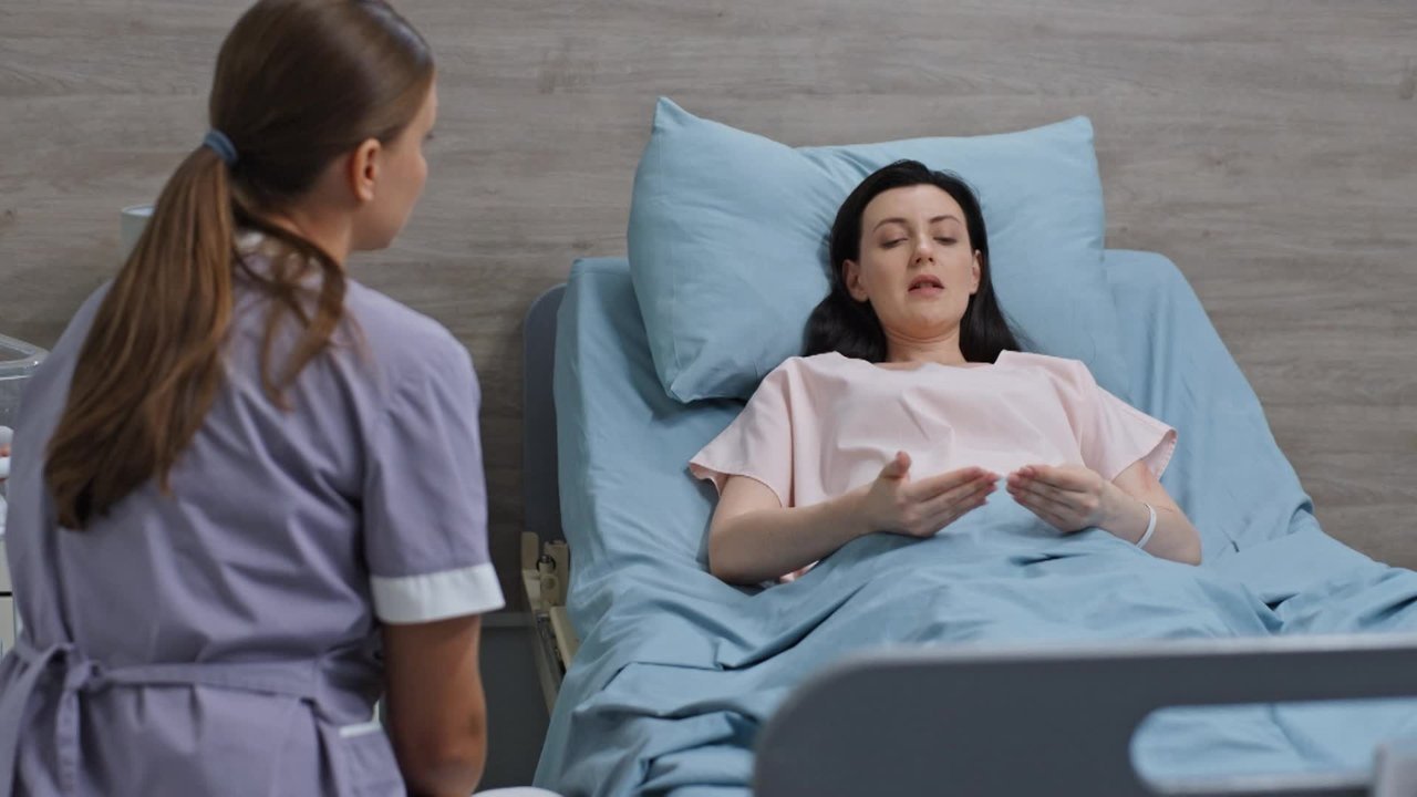 Female Doctor. New Life - Season 2 Episode 28 : Episode 28