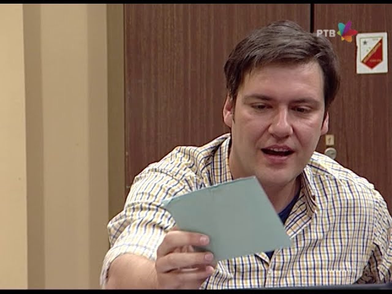 Government Job - Season 3 Episode 149 : 550 Pozivar