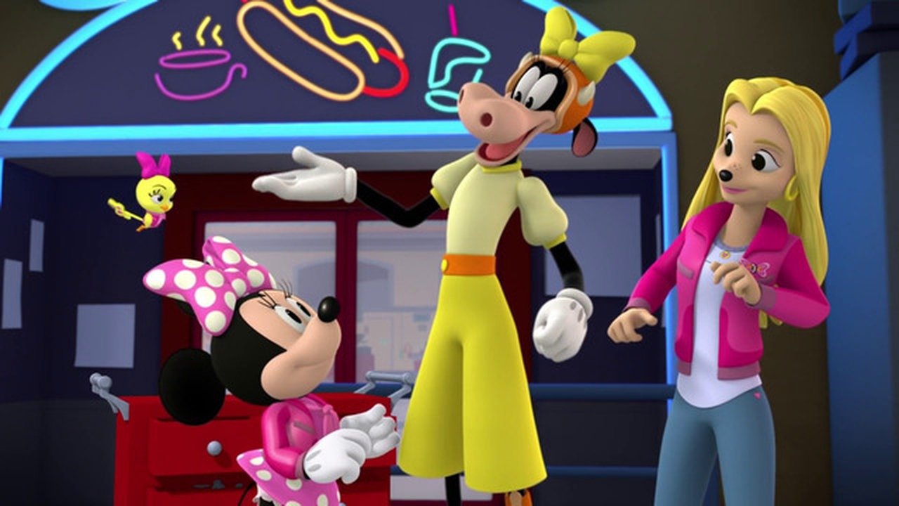 Mickey and the Roadster Racers - Season 2 Episode 42 : Clarabelle on the Mooo-ve!