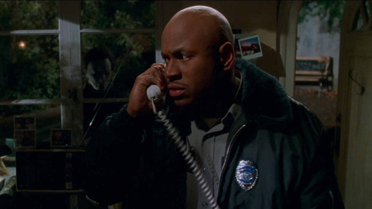 Halloween H20: 20 Years Later background 54