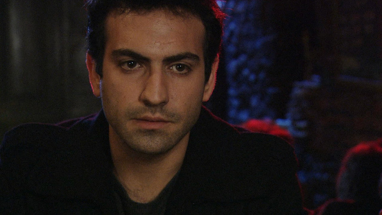 Fatmagül: A Força do Amor backdrop