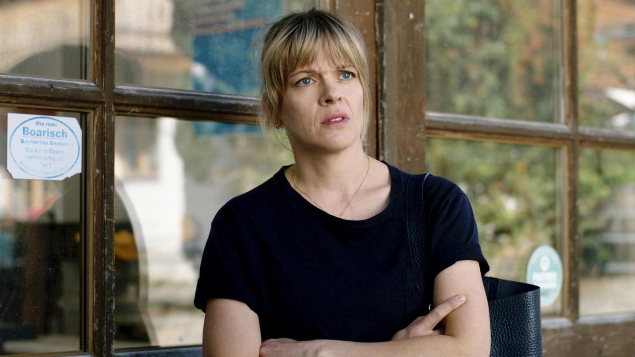 Hubert und Staller - Season 12 Episode 12 : Restless rest