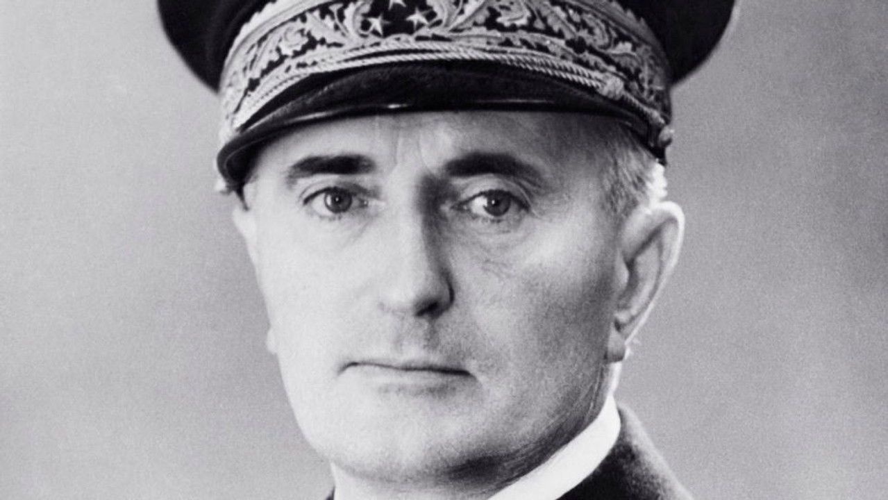 Alain Decaux raconte — Le meurtre de l'Amiral Darlan