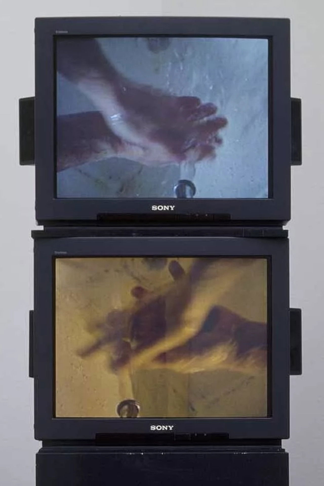 Washing Hands Abnormal Backdrop