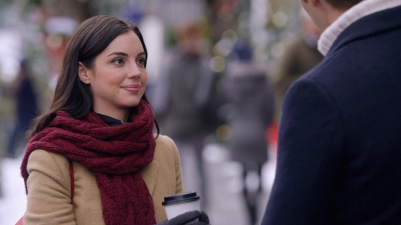 A Sweet Christmas Romance still 11