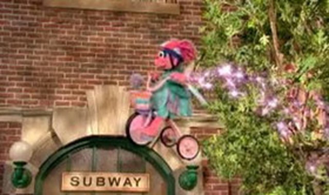 Sesame Street - Season 40 Episode 24 : Abby's Tricycle