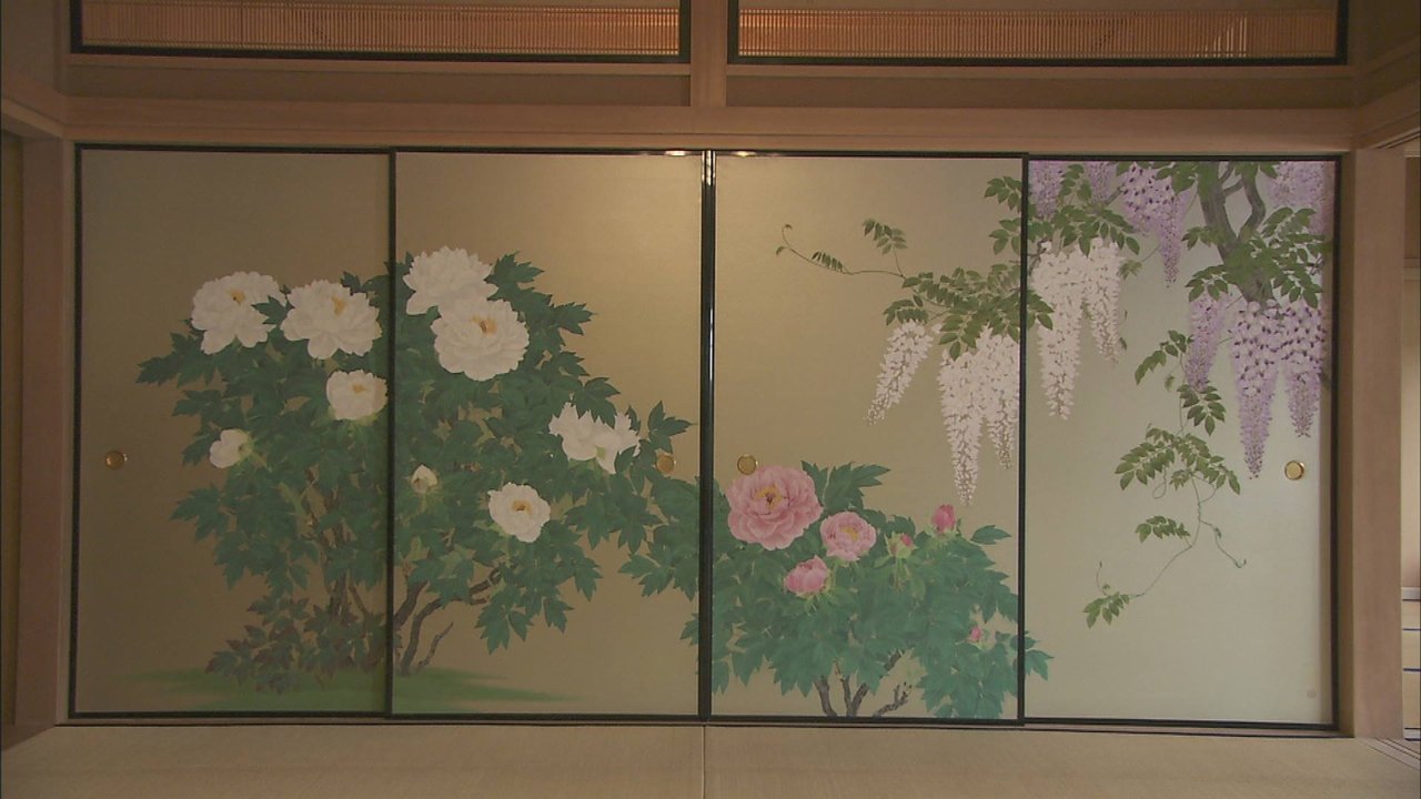 Japanese-style Paintings: The Breathing World of Beauty